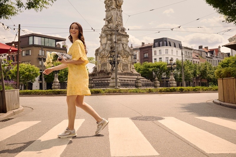 Baskets et chaussures Floris Van Bommel en ligne chez RIGI. Baskets et chaussures Floris Van Bommel en ligne chez RIGI.