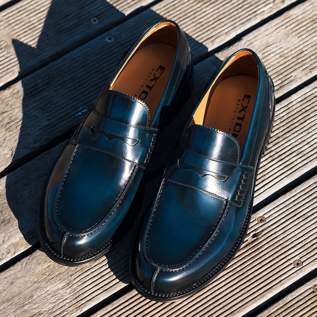 Achetez des chaussures pour hommes Exton en ligne sur RIGI. Achetez des chaussures pour hommes Exton en ligne sur RIGI.