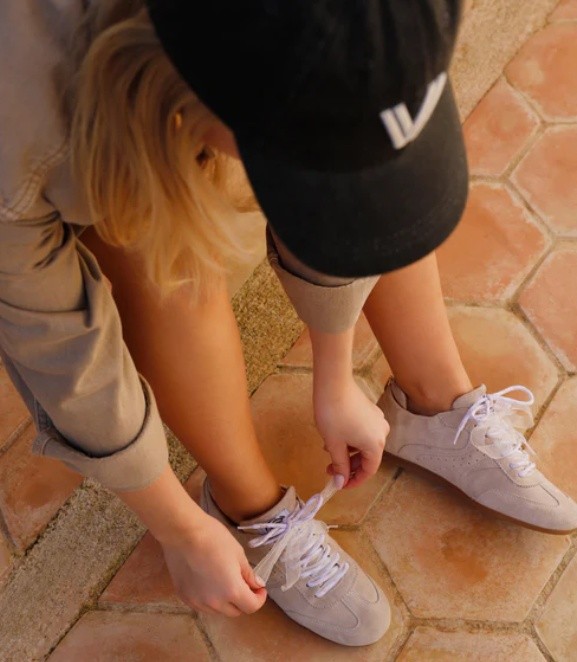 Achetez les chaussures VIA VAI en ligne chez RIGI. Achetez les chaussures VIA VAI en ligne chez RIGI.