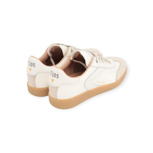 Zero Cent Cinq 0-0105, Nove Pure Polish off wit lakleer en beige suède voor dames. 