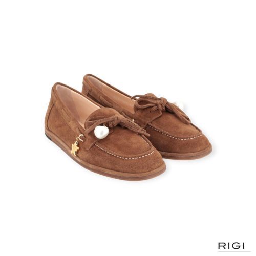 AGL Charmy Charms mocassin in cognac suède voor dames. 