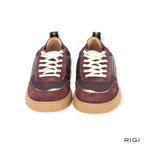 Alexander Smith Abbey Woman sneaker in bordeaux suède met bruin nylon voor dames. 