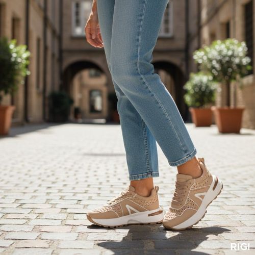 Alexander Smith Liverpool dames sneaker in camel leer. 