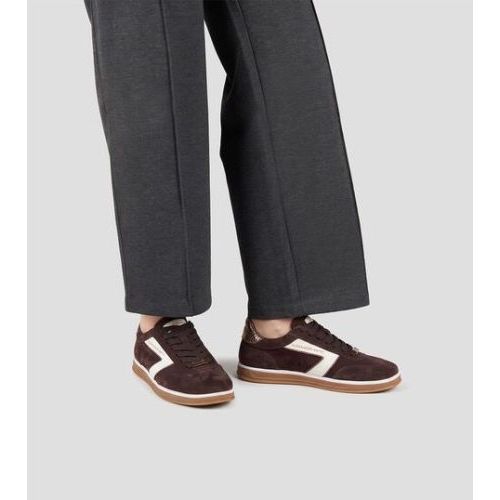 Alexander Smith Thames Woman sneaker in donkerbruin suède met offwit leer. 