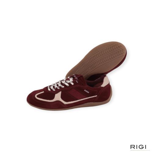Alohas Tb.91 S101114-11 sneaker in bordeaux suède voor dames. Alohas Tb.91 S101114-11 sneaker in bordeaux suède voor dames.