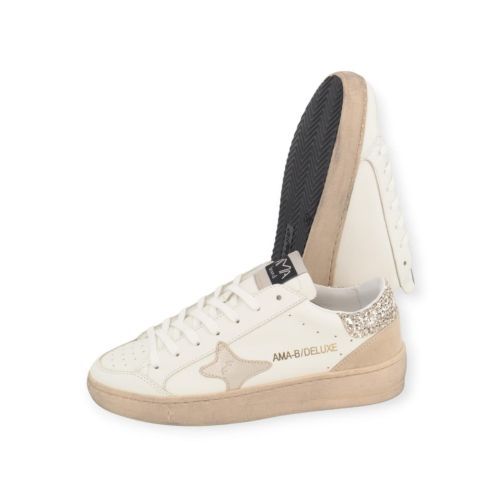 Ama Brand Slam 4527 sneaker in wit leer voor dames. 