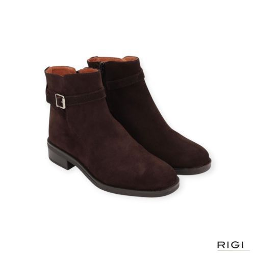 Belang BLG86 enkellaars 08541 in bruin suède voor dames. Belang BLG86 enkellaars 08541 in bruin suède voor dames.
