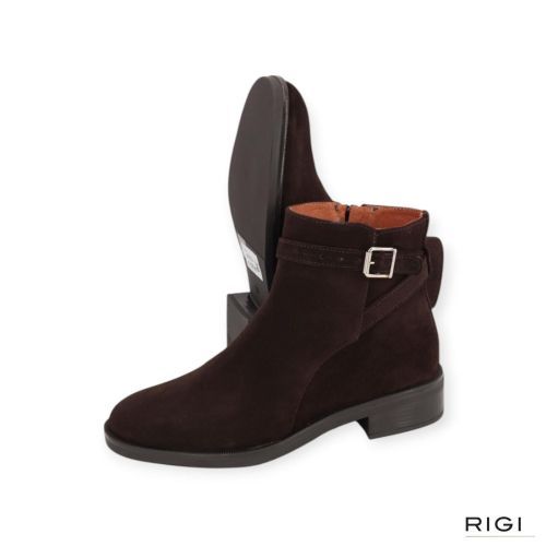 Belang BLG86 enkellaars 08541 in bruin suède voor dames. Belang BLG86 enkellaars 08541 in bruin suède voor dames.