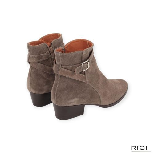 Belang BLG86 enkellaars 08546 in taupe suède voor dames. 