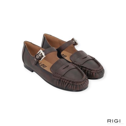 Bibi Lou Amaris Loafer dames mocassin in bruin leer. Bibi Lou Amaris Loafer dames mocassin in bruin leer.