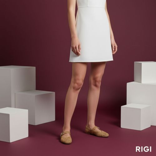 Bibi Lou Hazel Flat dames ballerina in het naturel raffia. Bibi Lou Hazel Flat dames ballerina in het naturel raffia.