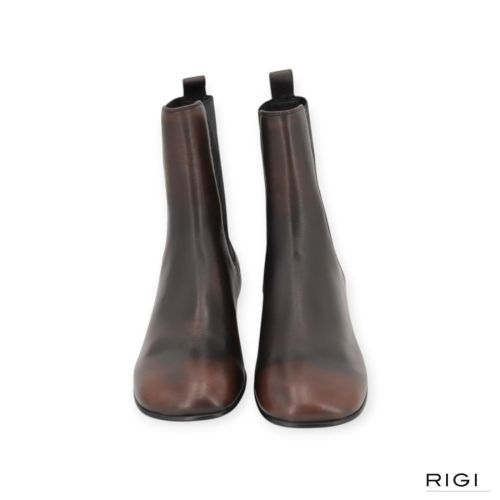 Bibi Lou Kendra enkellaars in bruin leer voor dames. Bibi Lou Kendra enkellaars in bruin leer voor dames.