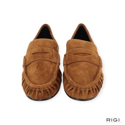 Bibi Lou Lyra Loafer dames mocassin in cognac suede leer. Bibi Lou Lyra Loafer dames mocassin in cognac suede leer.
