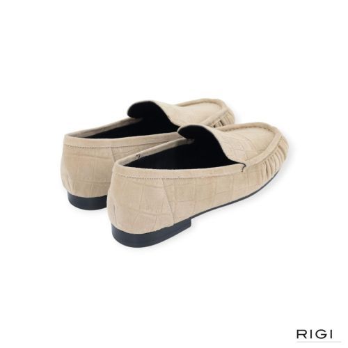 Bibi Lou Lysa dames mocassin in zand crocco suede leer. Bibi Lou Lysa dames mocassin in zand crocco suede leer.