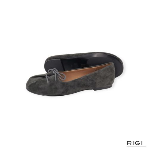 Bibi Lou Pao ballerina in grijs suède met veters voor dames. 