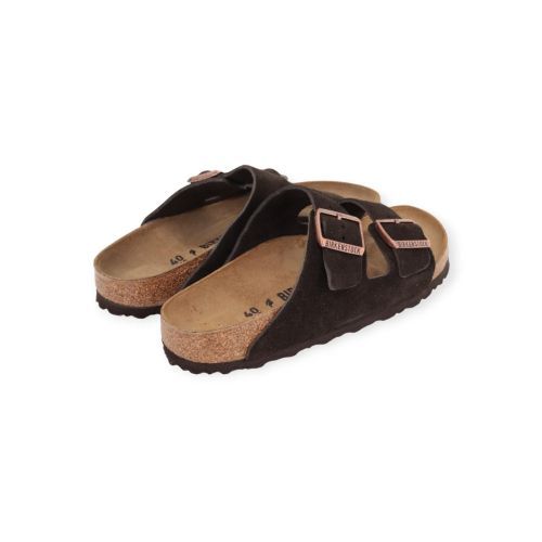 Birkenstock Arizona slipper in bruin voor dames en heren.
