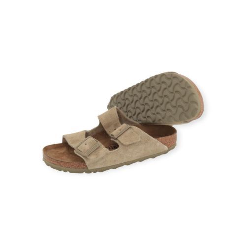 Birkenstock Arizona BS slipper in kaki suède voor dames. Birkenstock Arizona BS slipper in kaki suède voor dames.