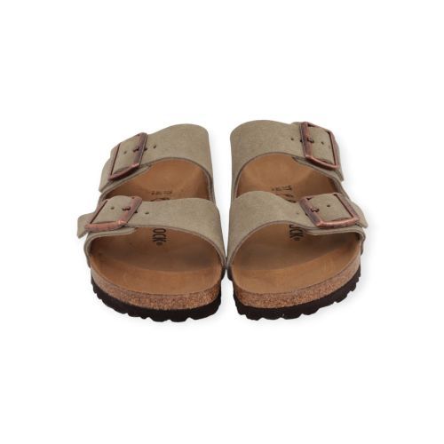 Birkenstock Arizona unisex slipper taupe suede. Birkenstock Arizona unisex slipper taupe suede.