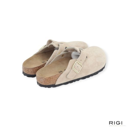 Birkenstock Boston BS slipper, muil voor dames en heren in zand suède. 