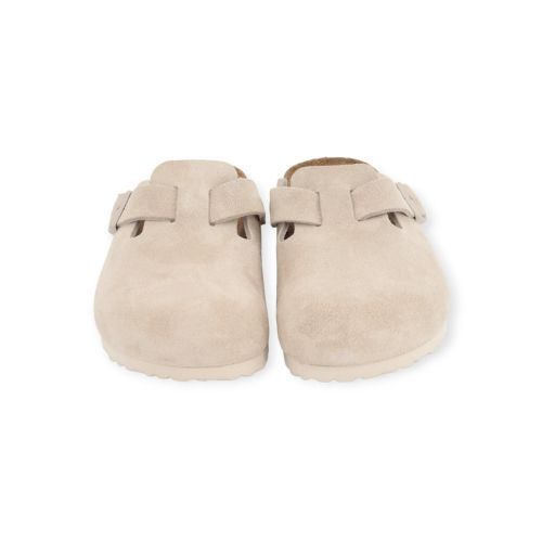 Birkenstock Boston voor dames in off wit suede. Birkenstock Boston voor dames in off wit suede.