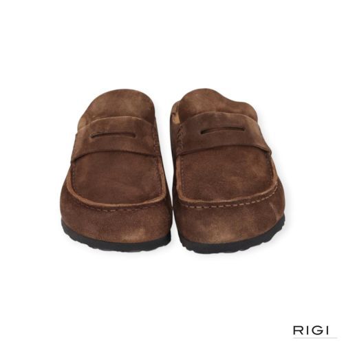Birkenstock Naples Wrapped in bruin suède voor dames en heren. Birkenstock Naples Wrapped in bruin suède voor dames en heren.