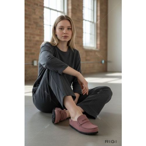 Birkenstock Naples Wrapped slipper in pepper, donkerroze suède voor dames. 