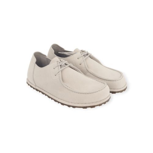 Birkenstock Utti Lace in off wit (antique white) suède voor dames. 