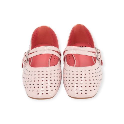 BlackRose Naples ballerina in roze geperforeerd lakleer. 