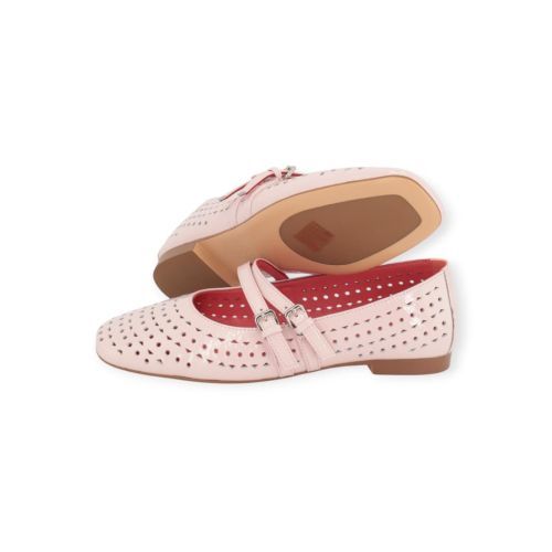 BlackRose Naples ballerina in roze geperforeerd lakleer. 