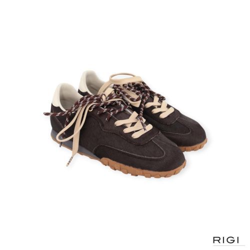 Boax Strike sneaker in bruin pony voor dames. 