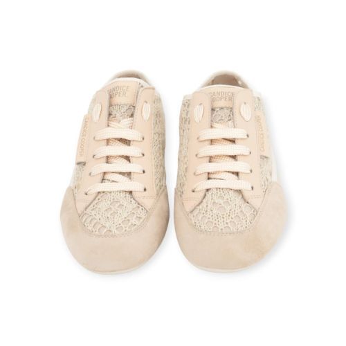 Candice Cooper Dafne 2 dames sneaker in geperforeerd off wit leer.