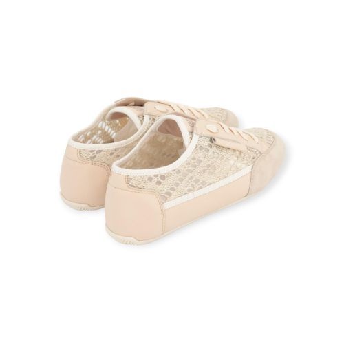 Candice Cooper Dafne 2 dames sneaker in geperforeerd off wit leer.