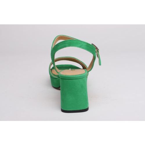 Catwalk dames sandaal in groen suede leer op plateau blokhak Nouchka.
