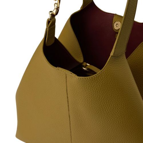 Coccinelle C-Easy Large hand-en schoudertas in groen leer voor dames. 