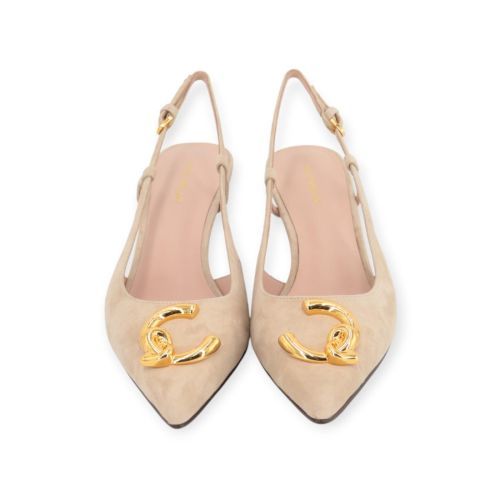 Coccinelle C-Me E4SB2210101 pump in beige suede.