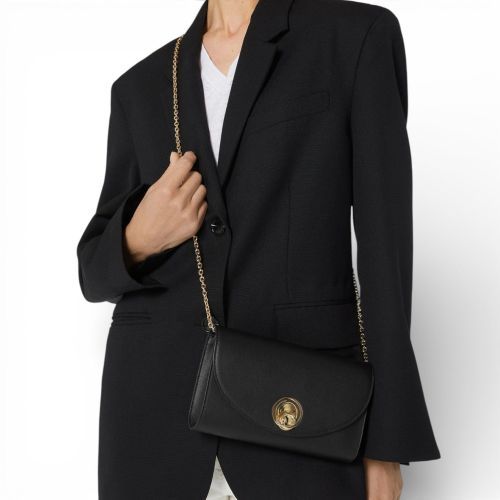 Coccinelle Nikla Smooth clutch in zwart leer voor dames. Coccinelle Nikla Smooth clutch in zwart leer voor dames.