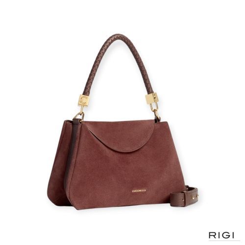 Coccinelle Tiggy Small E1VCL180201 crossbody in bordeaux, berry suède voor dames. Coccinelle Tiggy Small E1VCL180201 crossbody in bordeaux, berry suède voor dames.