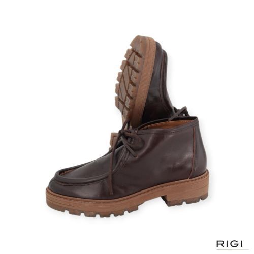 CTWLK Edison I8 enkellaars voor dames in bruin leer voor dames. CTWLK Edison I8 enkellaars voor dames in bruin leer voor dames.