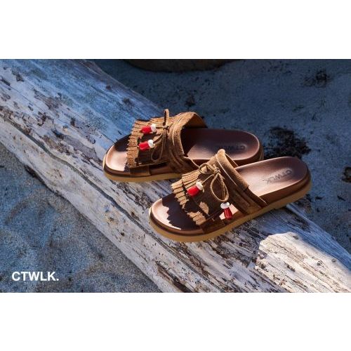 CTWLK - Catwalk Gemma dames slipper in bruin suede.