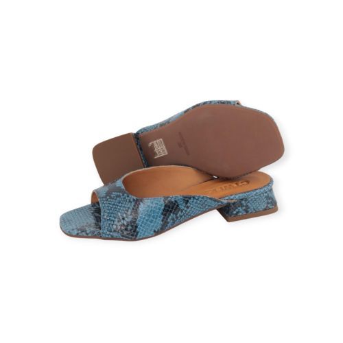 Catwalk CTWLK Gilla slipper, muiltje voor dames in blauw leer.