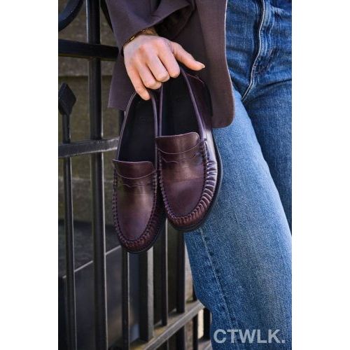 CTWLK, Catwalk Jenny mocassin in bordeaux leer voor dames. CTWLK, Catwalk Jenny mocassin in bordeaux leer voor dames.