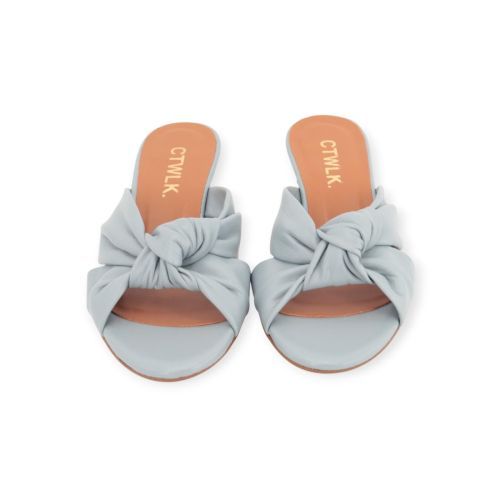 CTWLK Raya V9 muiltje in lichtblauw voor dames. 