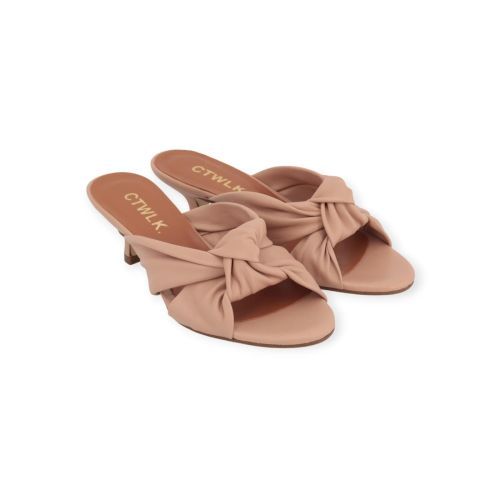 CTWLK Raya X3 muil in nude voor dames. 