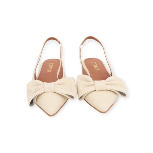 CTWLK Rocco W7 ballerina in off wit voor dames. CTWLK Rocco W7 ballerina in off wit voor dames.
