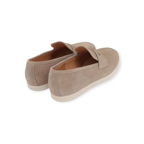 CTWLK Catwalk Stibault Q5 mocassin in zand suède voor heren. CTWLK Catwalk Stibault Q5 mocassin in zand suède voor heren.