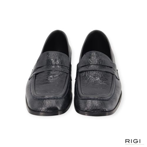 CTWLK Tevienne dames mocassin in blauw lak leer.