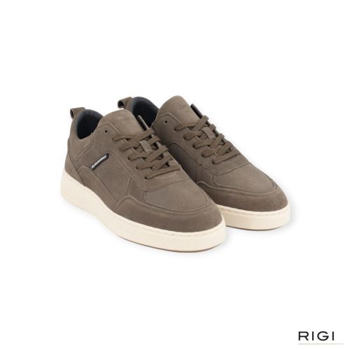 Sneaker Aubisque NB1 van Cycleur De Luxe voor heren. Deze sneaker is in blauw met grijs geperforeerd suède afgewerkt met stiksels. Heeft een aangename buitenzool met een uitneembare binnenzool. Dit model tailleert normaal van pasvorm. Sneaker Aubisque NB1 van Cycleur De Luxe voor heren. Deze sneaker is in blauw met grijs geperforeerd suède afgewerkt met stiksels. Heeft een aangename buitenzool met een uitneembare binnenzool. Dit model tailleert normaal van pasvorm.