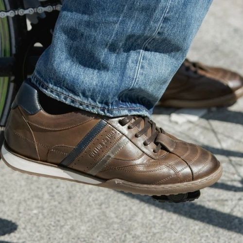 Cycleur De Luxe New Crush Born sneaker in donker cognac leer voor heren. Cycleur De Luxe New Crush Born sneaker in donker cognac leer voor heren.