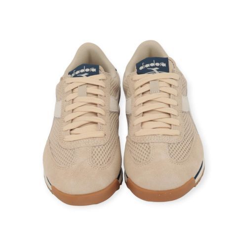 Diadora cross mesh dames sneaker in beige suede.