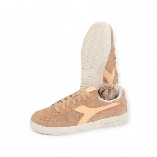Diadora Sneaker Beige dames (Game Low Suede Waxed 501.182153 - Game Low Suede Waxed 501.18215) - Rigi